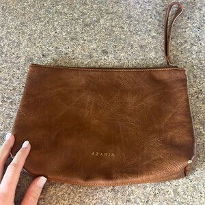 Azaria clutch
